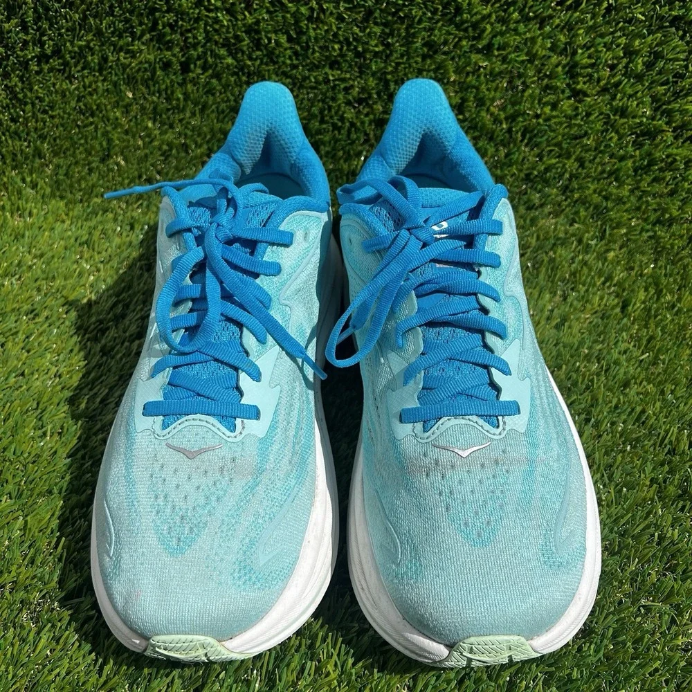 HOKA Clifton 10 Women Size 10 Skyward Blue Cielo Running Walking Shoes 1162031